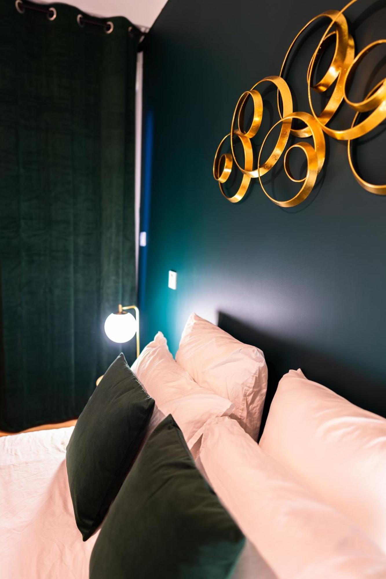Grand Loft Familial 4 Chambres Avec Parking Prive 索米尔 外观 照片